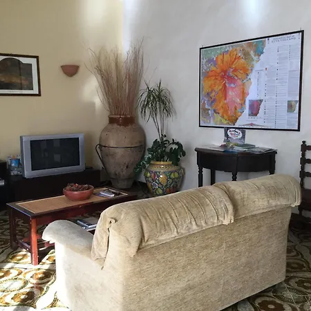 La Giara Bed & Breakfast 3*