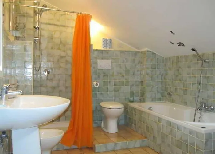 La Giara 3* Николози